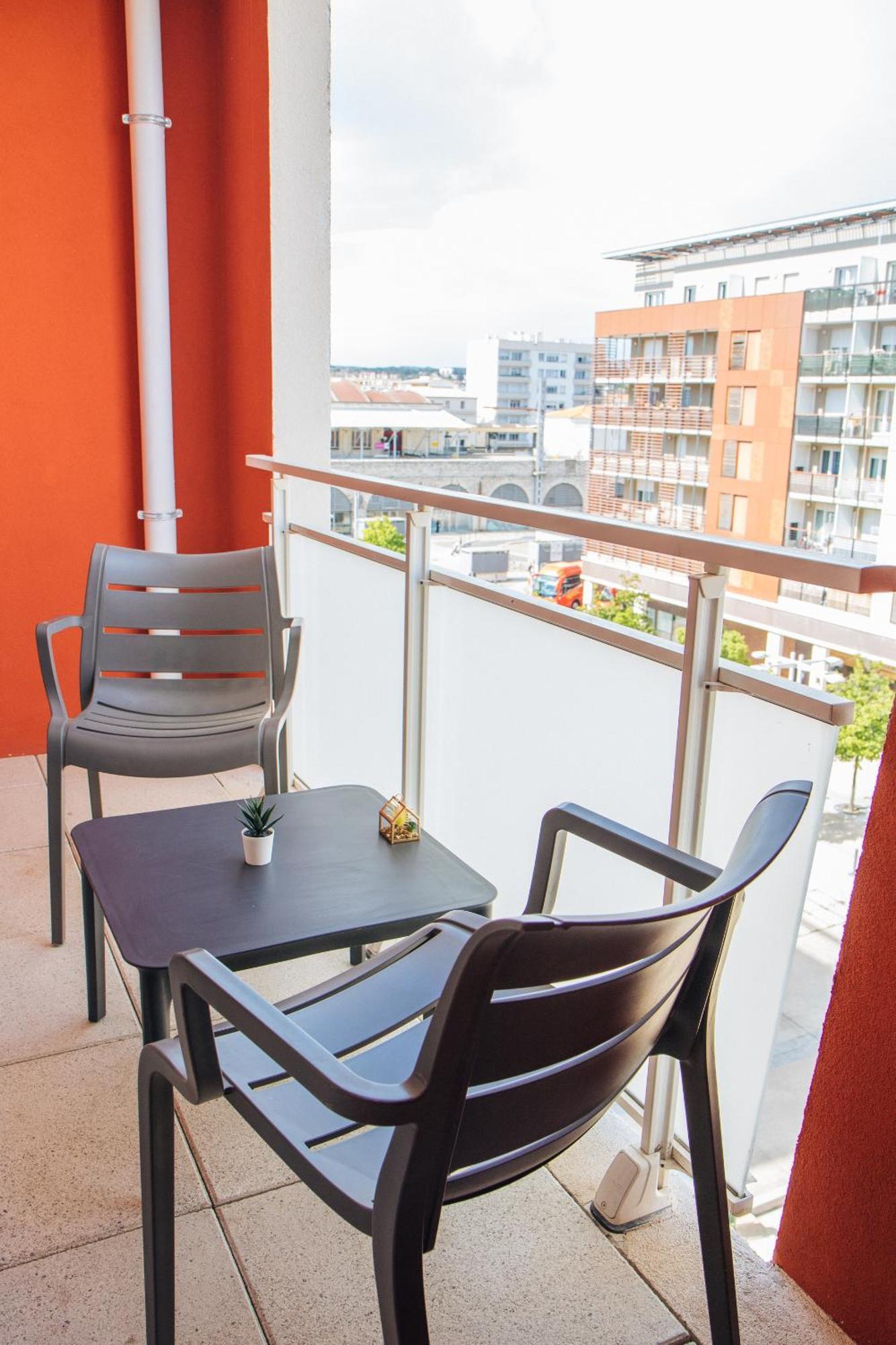 Twenty Business Flats Nimes Trigone 아파트 호텔 외부 사진